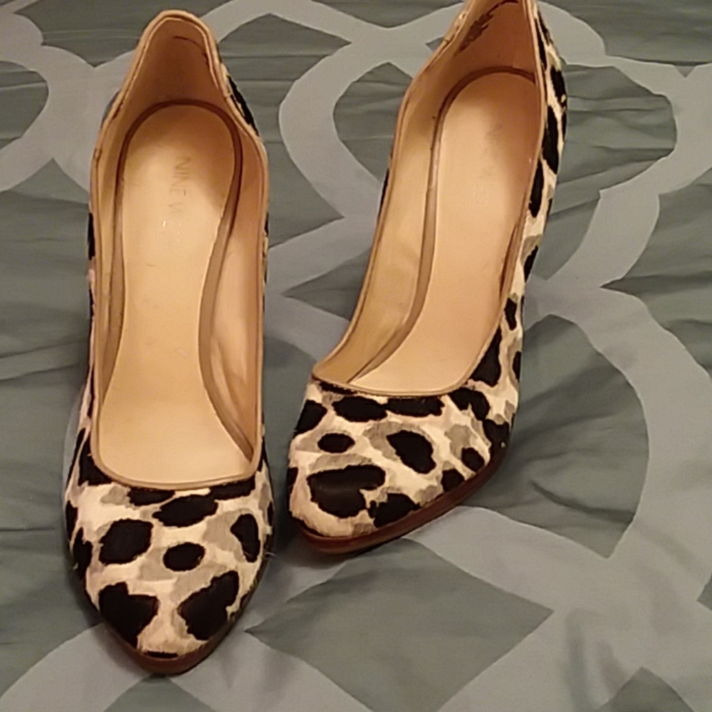Nine West pumps - Picture 1 of 4